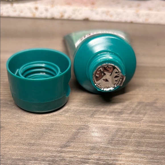 MCJW Inches Hair Treatment 2oz - Picture 3 of 3